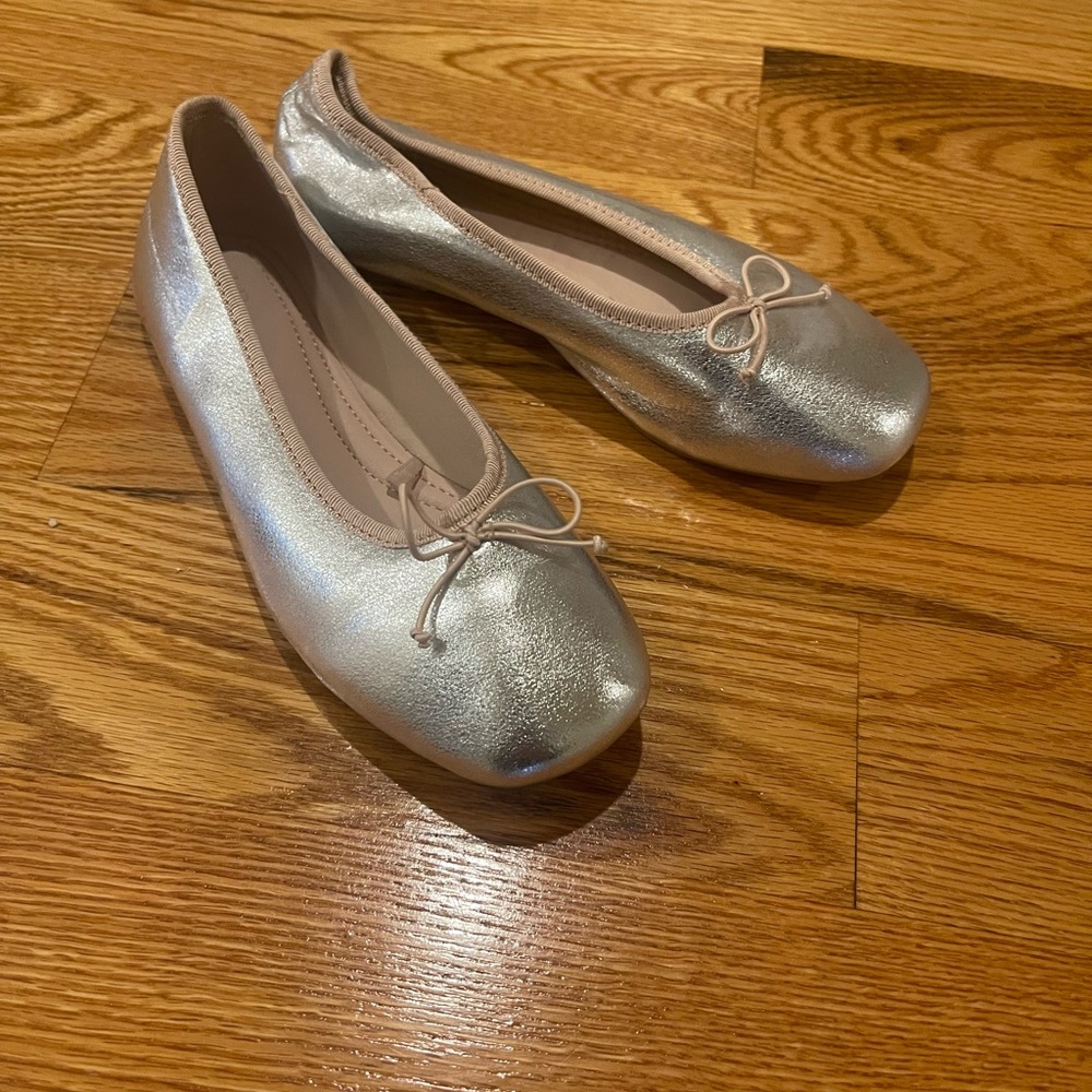 Metallic silver girls Zara flats.